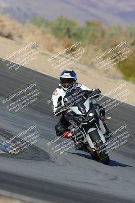 media/Dec-18-2022-SoCal Trackdays (Sun) [[8099a50955]]/Turn 10 (140pm)/